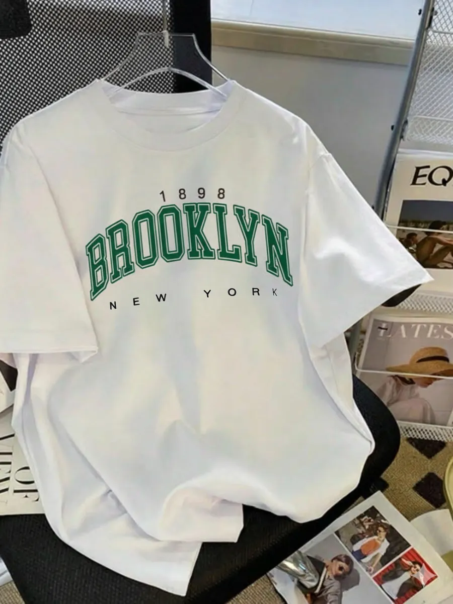 Футболка оверсайз с надписью BROOKLYN