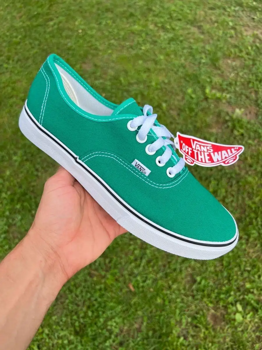 Vans o sale