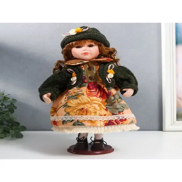 Кукла коллекционная Алена 30 см