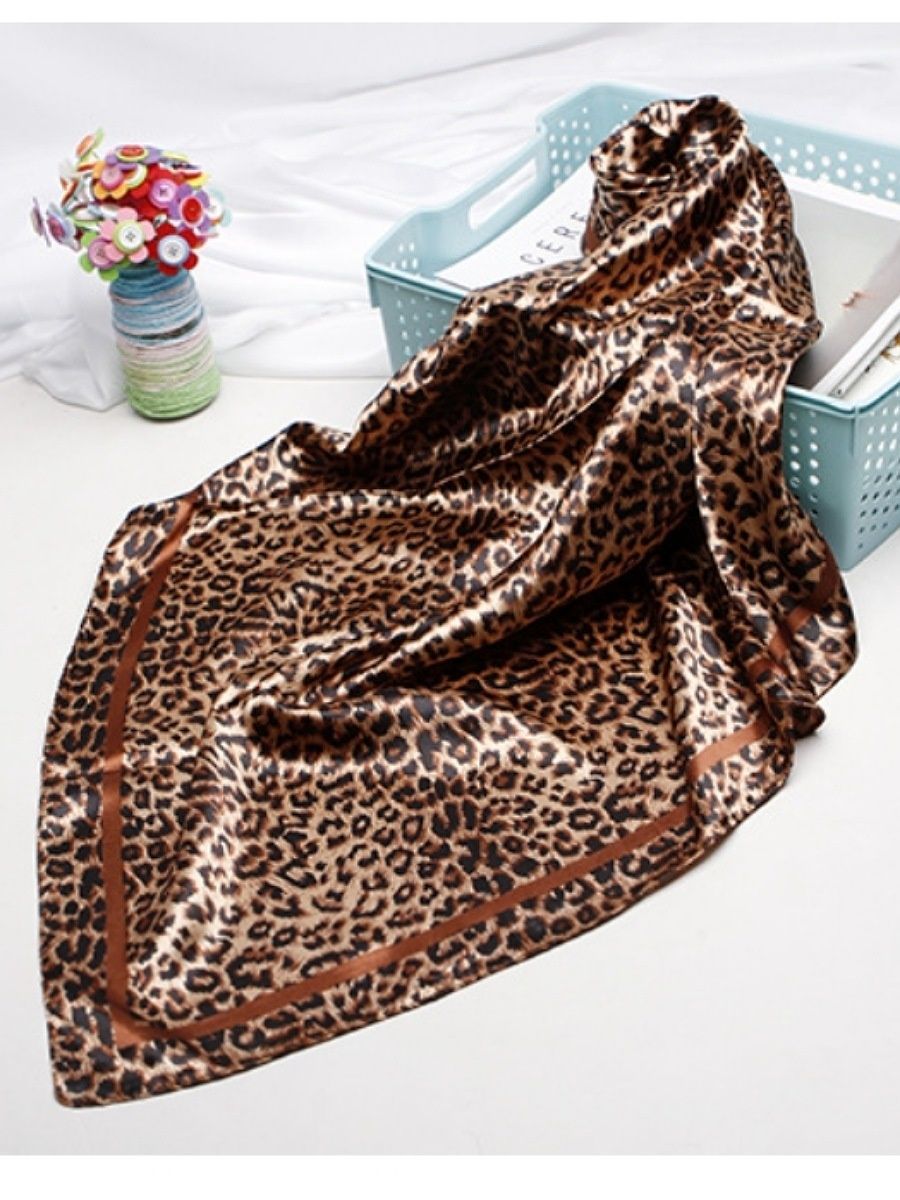 Леопардовый платок