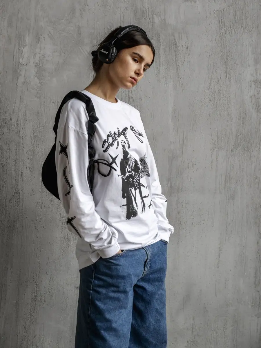 Лонгслив оверсайз с принтом аниме дрейн. Xonas одежда. Xonas зип худи. Xonas одежда. Кофта белая с мишкой оверсайз 2023 дрейн.