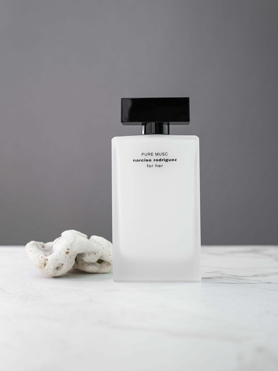 Нарцисо родригез муск. Нарциссо Родригес Пур МУСК. Pure Musk Narciso Rodriguez for her. Narciso-Rodriguez-for-her-Pure-Musc красивые фото.