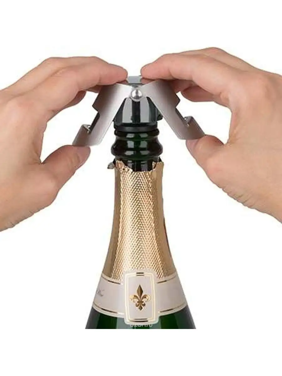Что же делает шампанское идеальным новогодним напитком?