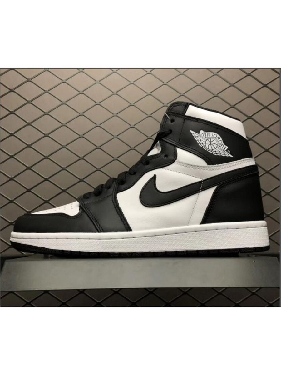 Jordan retro black white. Nike Air Jordan 1 Retro Hi og Black/White. Nike Air Jordan 1 High og TS SP White Black. Jordan 1 Retro High og White Black. Nike Air 1 Retro High og Panda.